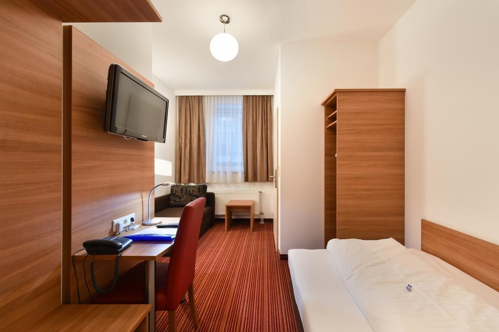 Hotel Zach Innsbruck Ngoại thất bức ảnh